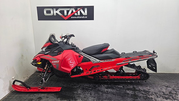 Lynx Xterrain RE900 ACE Turbo R Silver/red 5 of 6