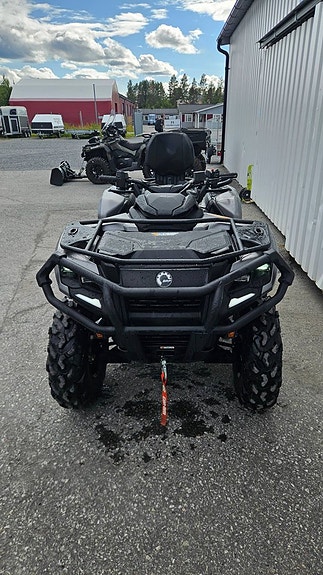 BRP Can-Am 2 of 6