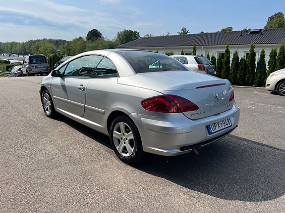Peugeot 307 CC 24 of 30