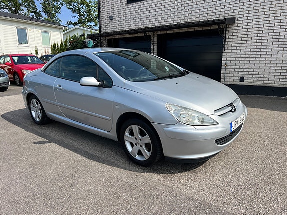 Peugeot 307 CC 18 of 30