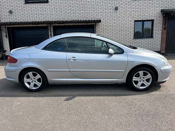Peugeot 307 CC 29 of 30