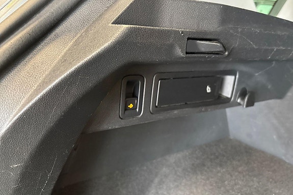 Volkswagen Tiguan 19 of 30