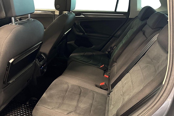 Volkswagen Tiguan 13 of 30