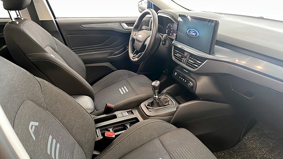 Ford Focus 3 of 12