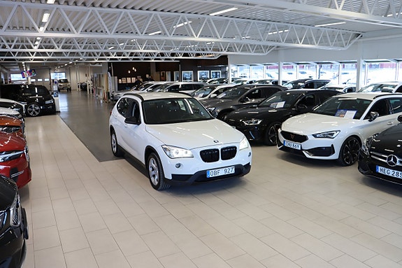 BMW X1 3 of 27