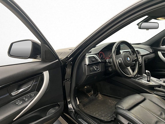 BMW 320 11 of 30