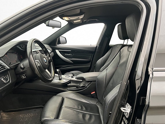 BMW 320 12 of 30