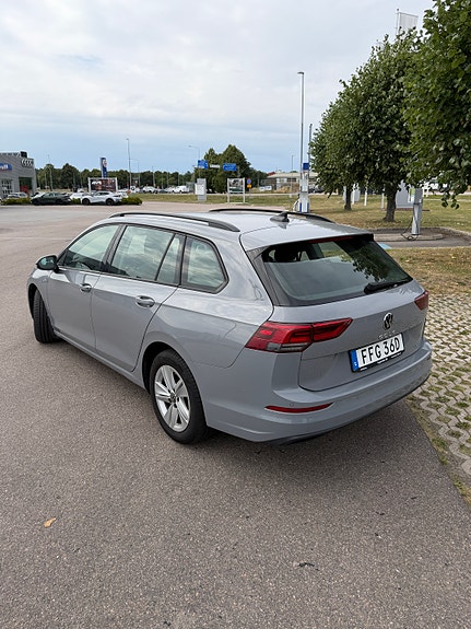 Volkswagen Golf VIII 5 of 19