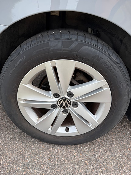Volkswagen Golf VIII 19 of 19