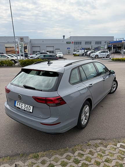 Volkswagen Golf VIII 4 of 19