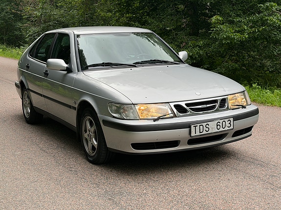 Saab 9-3 3 of 8