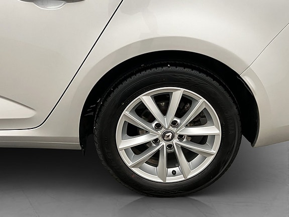 Renault Megane 28 of 30