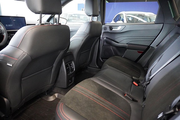 Ford Kuga 6 of 13