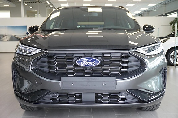 Ford Kuga 11 of 13