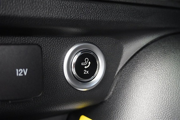 Ford Kuga 5 of 13
