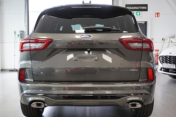 Ford Kuga 3 of 13