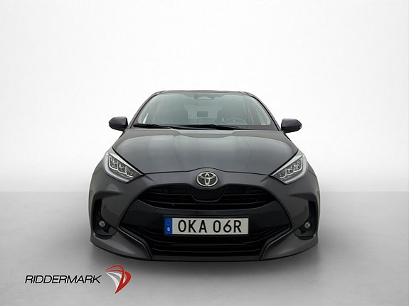 Toyota Yaris 2 of 30