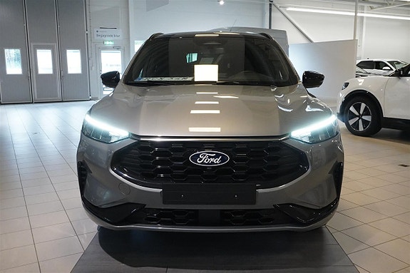 Ford Kuga 9 of 25