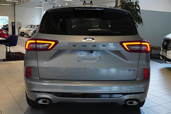 Ford Kuga 5 of 25