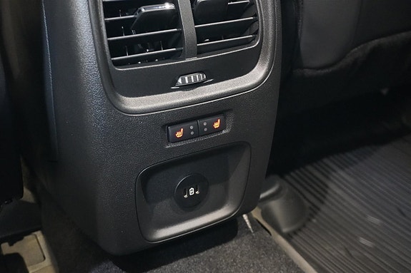 Ford Kuga 17 of 25