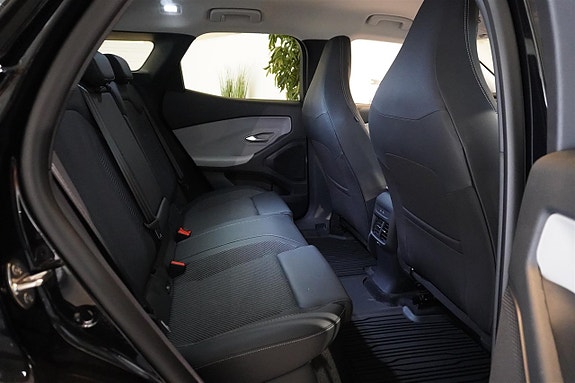 Ford Explorer 8 of 22