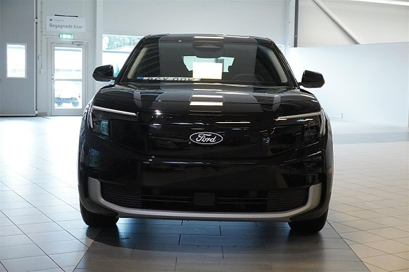 Ford Explorer 4 of 22
