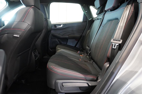 Ford Kuga 6 of 13