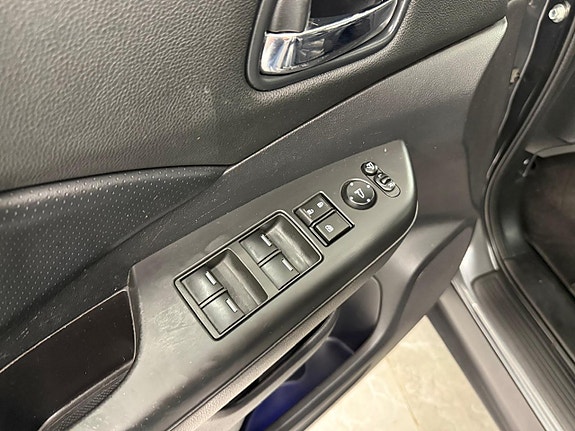 Honda CR-V 23 of 23