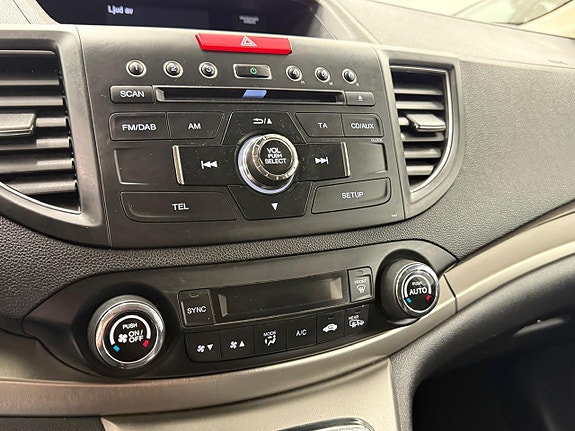 Honda CR-V 13 of 23