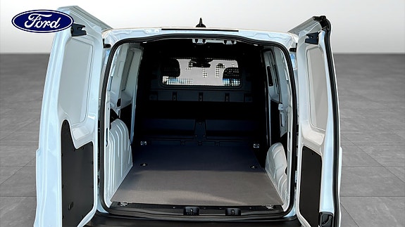 Ford Transit Connect 10 of 12