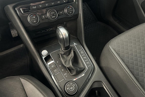 Volkswagen Tiguan 23 of 29