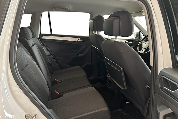 Volkswagen Tiguan 15 of 29