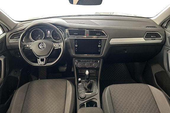 Volkswagen Tiguan 11 of 29