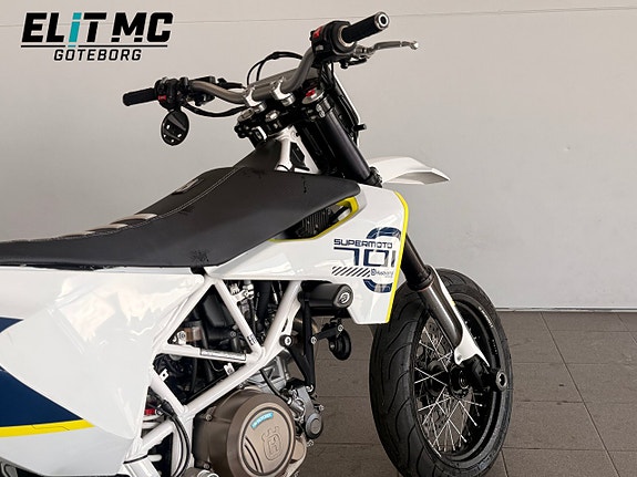 Husqvarna | 701 | Nyservad | Powercommander | Wings Slip-on 8 of 21