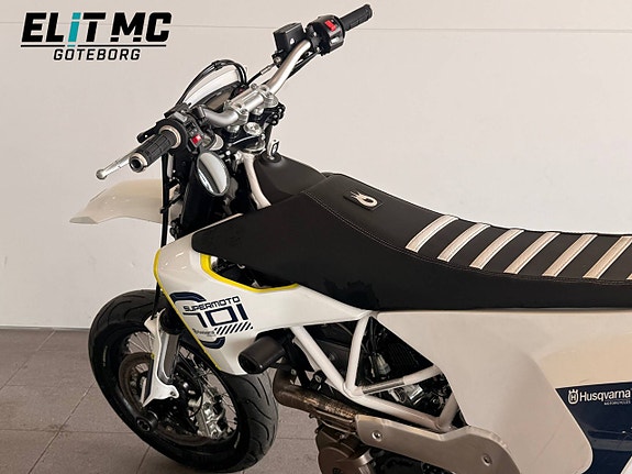 Husqvarna | 701 | Nyservad | Powercommander | Wings Slip-on 11 of 21