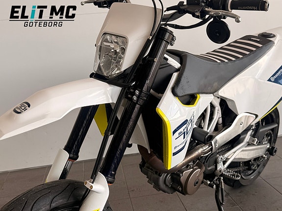 Husqvarna | 701 | Nyservad | Powercommander | Wings Slip-on 17 of 21