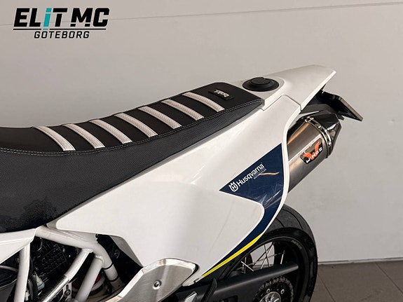Husqvarna | 701 | Nyservad | Powercommander | Wings Slip-on 18 of 21