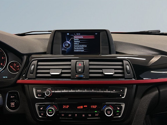 BMW 320d 11 of 24