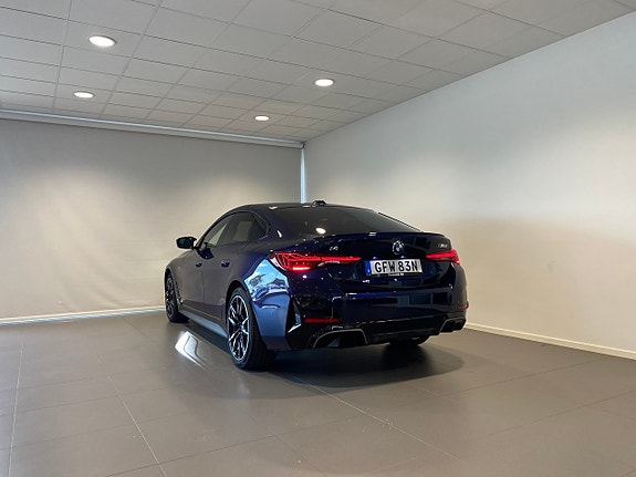 BMW i4 15 of 16