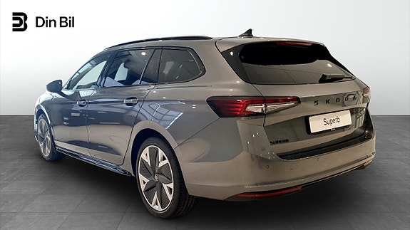 Skoda Superb 3 of 12