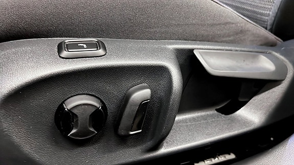 Skoda Superb 17 of 22