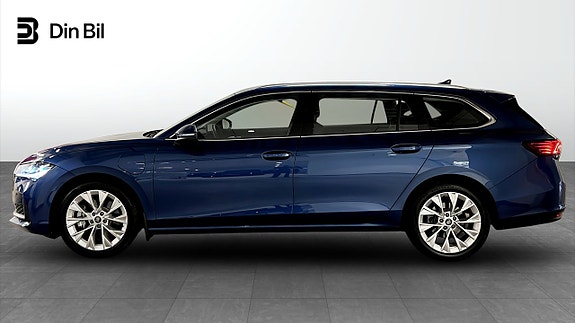 Skoda Superb 2 of 22