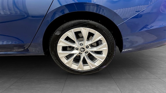 Skoda Superb 6 of 22