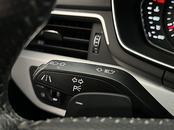 Audi A4 16 of 30