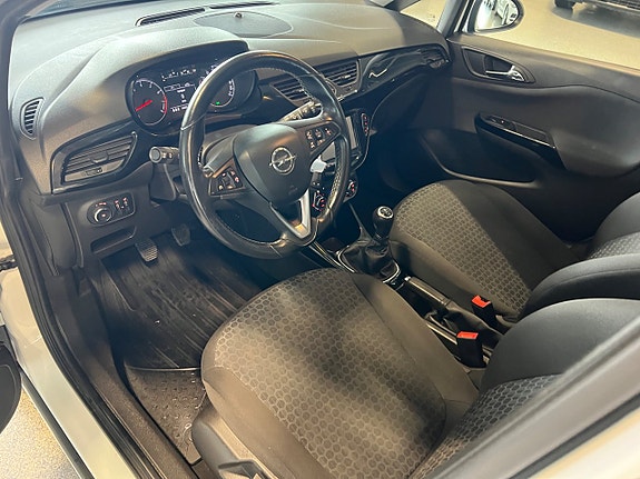 Opel Corsa 16 of 17