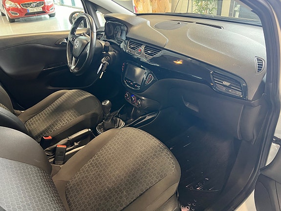 Opel Corsa 10 of 17