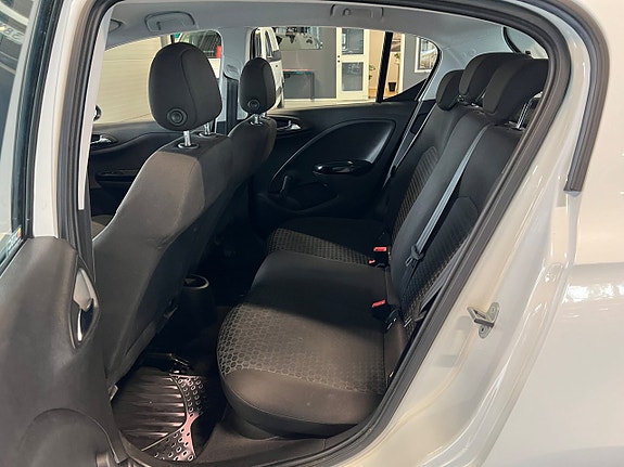 Opel Corsa 14 of 17