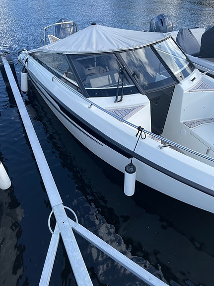 Yamarin 63 BR 2020 – Yamaha F150 – 85 h – Q10 – Trailer 2 of 9
