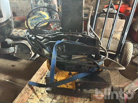 Rototilt Engcon EC02-S40 2 of 6