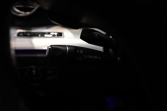 Mercedes-Benz E220 d 14 of 25